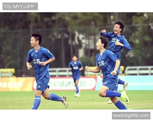 德国足球明星俱乐部的辉煌历程与未来展望解析