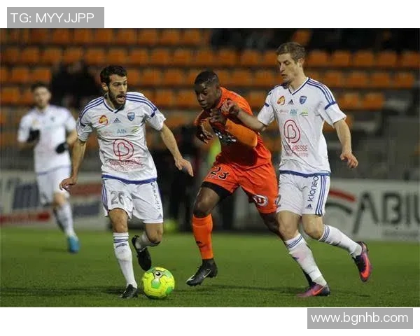 尼奥尔与南希的精彩对决分析及赛季前瞻展望